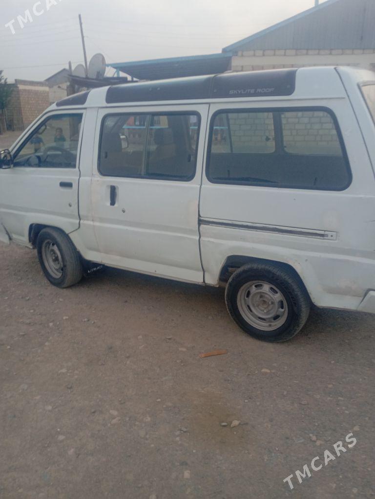 Toyota Town Ace 1990 - 20 000 TMT - Гызыларбат - img 1