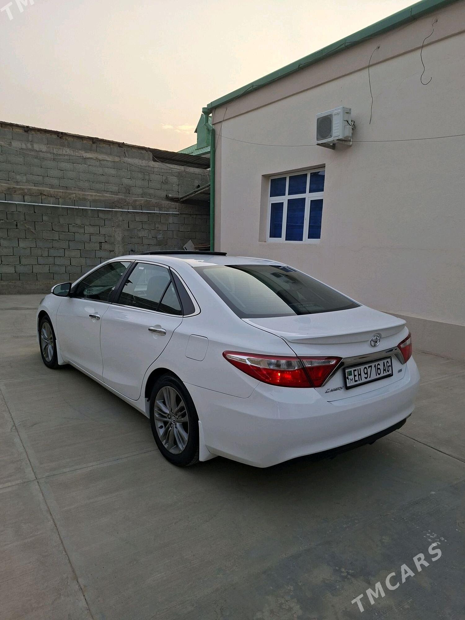 Toyota Camry 2015 - 260 000 TMT - Aşgabat - img 3