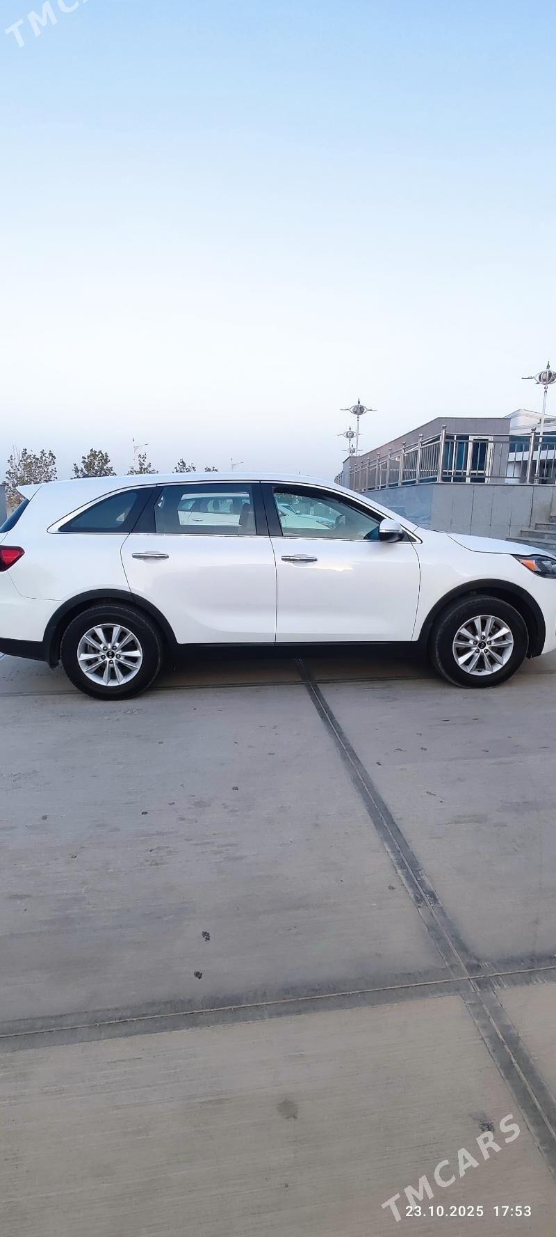 Kia Sorento 2020 - 310 000 TMT - Aşgabat - img 2