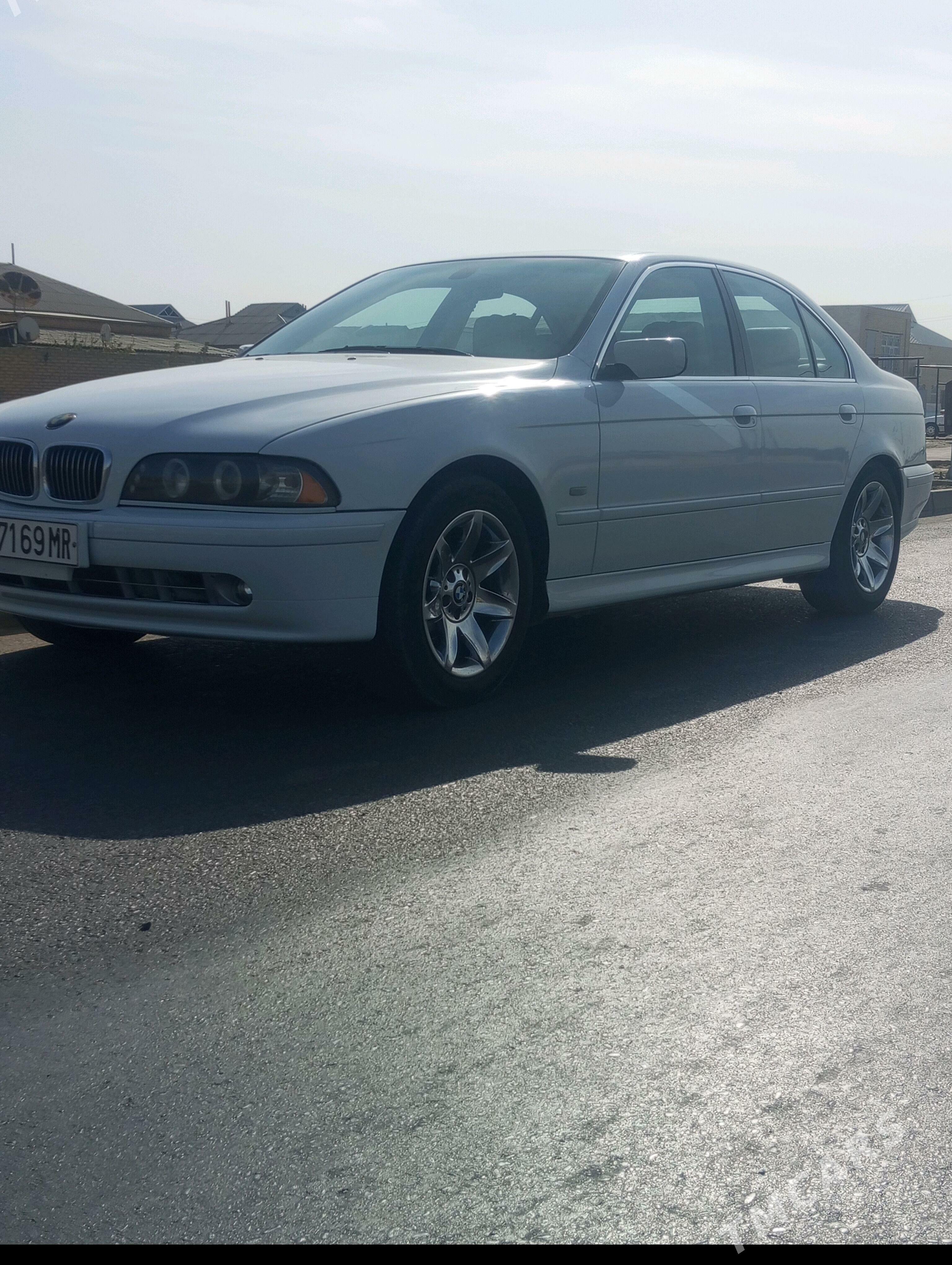 BMW 525 2003 - 130 000 TMT - Mary - img 3