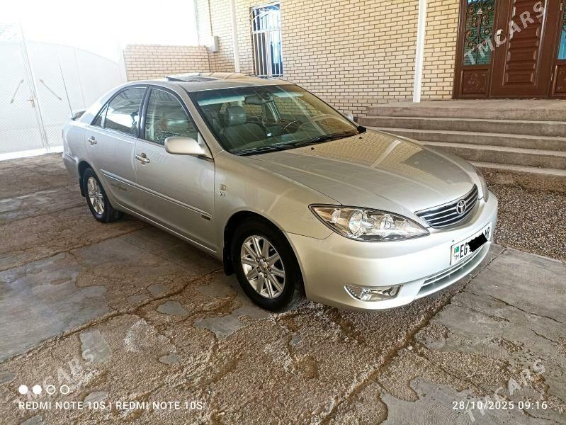Toyota Camry 2002 - 224 000 TMT - Мургап - img 1
