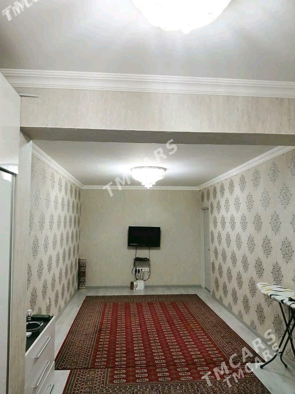 10 mkr 1/2 kom 2 edilen . - 10 mkr - img 1