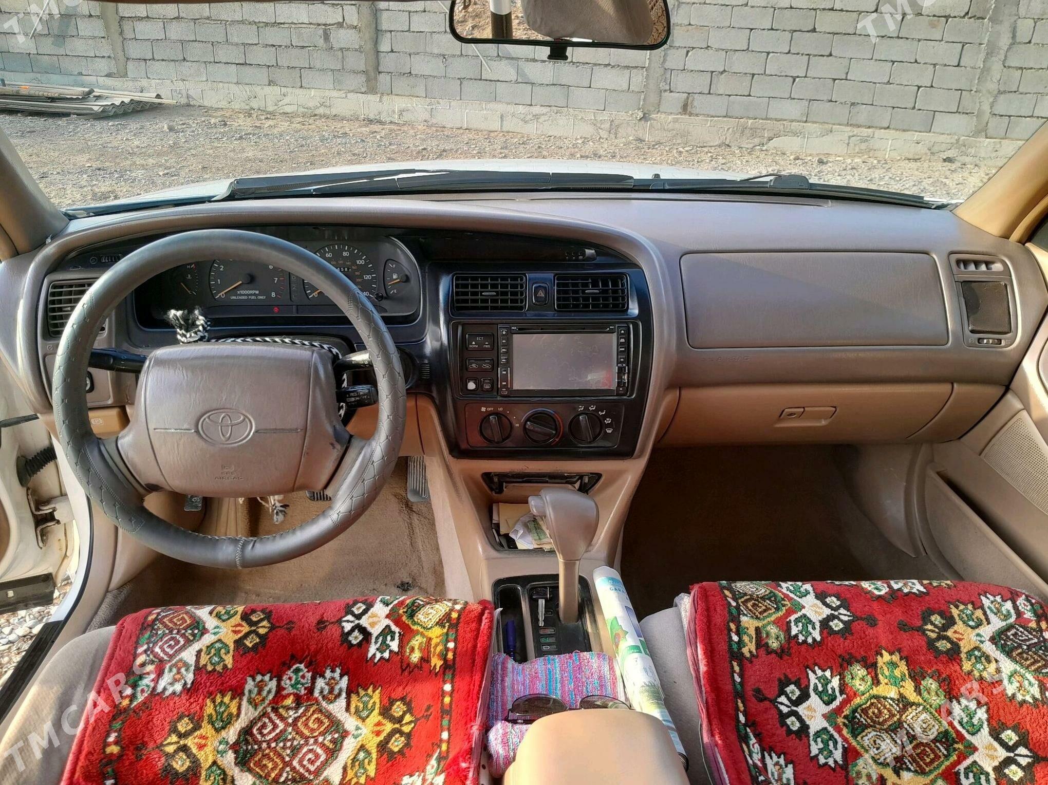 Toyota Avalon 1996 - 120 000 TMT - Babadaýhan - img 3