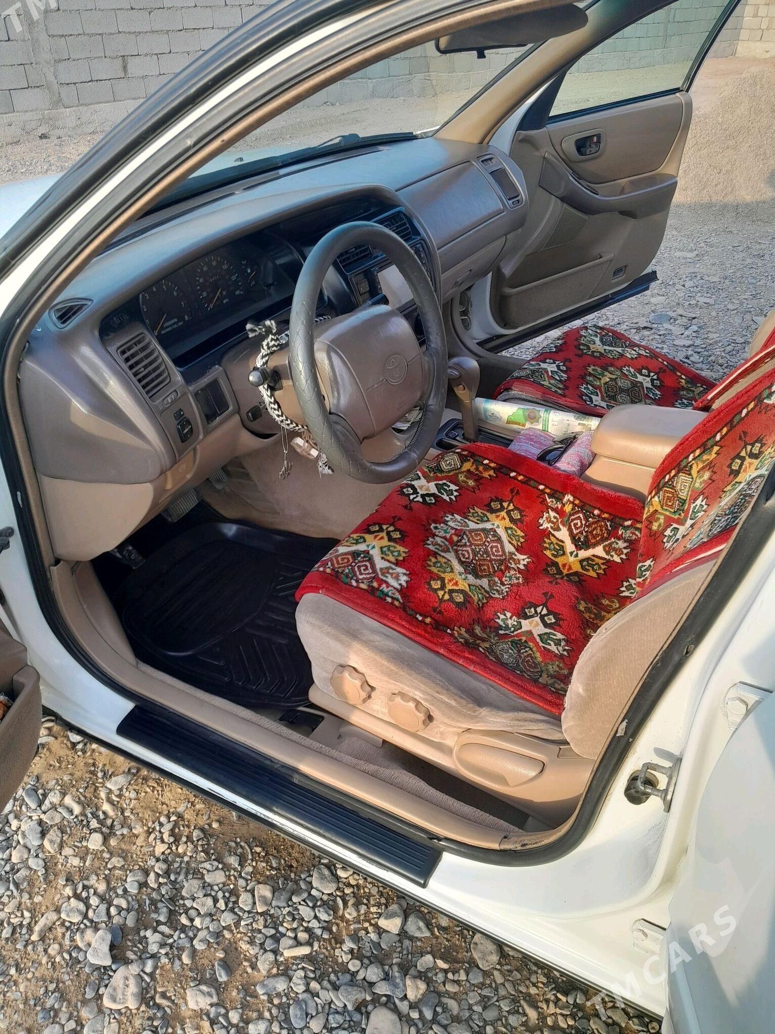 Toyota Avalon 1996 - 120 000 TMT - Babadaýhan - img 4