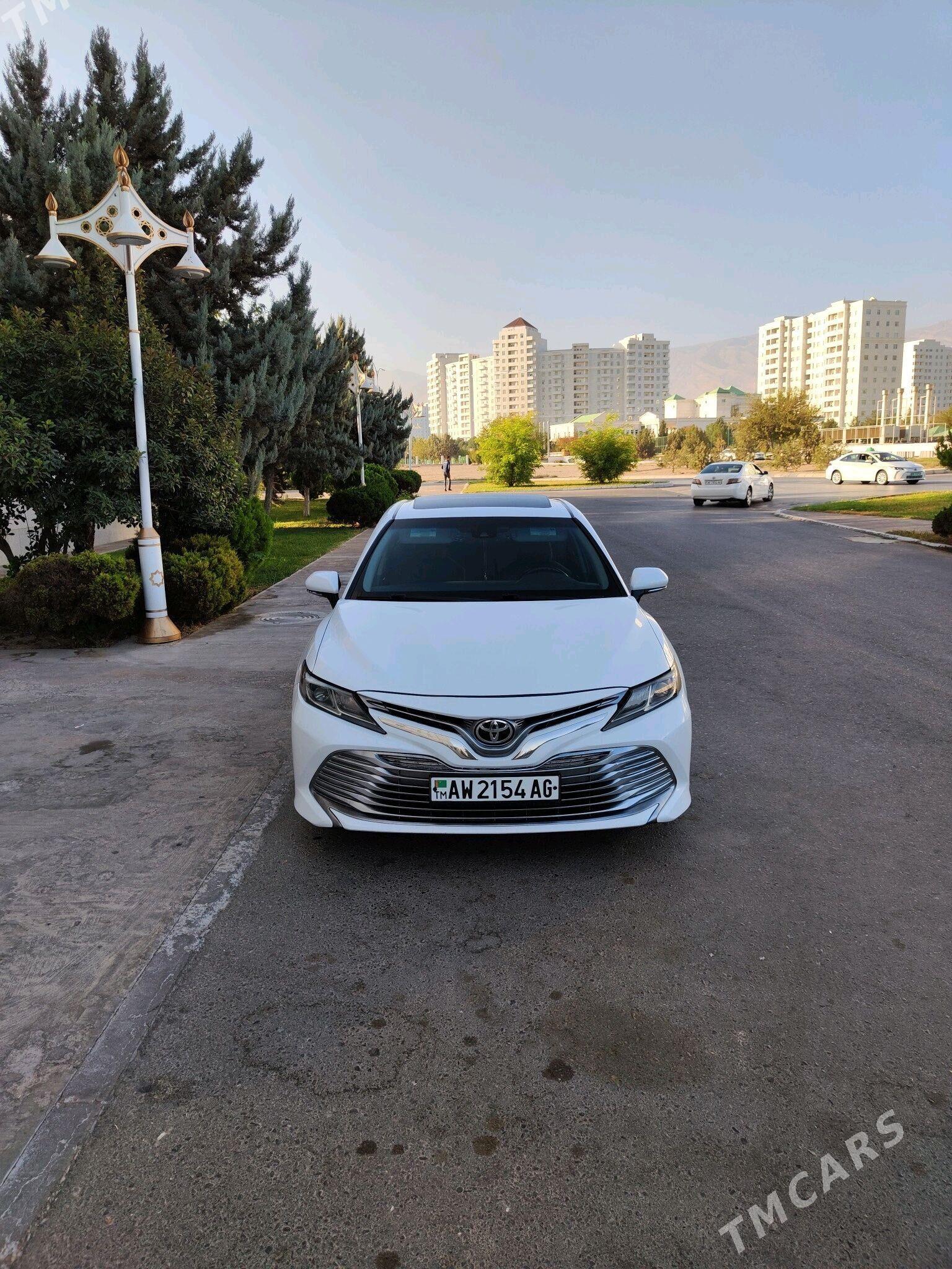 Toyota Camry 2018 - 290 000 TMT - Aşgabat - img 6