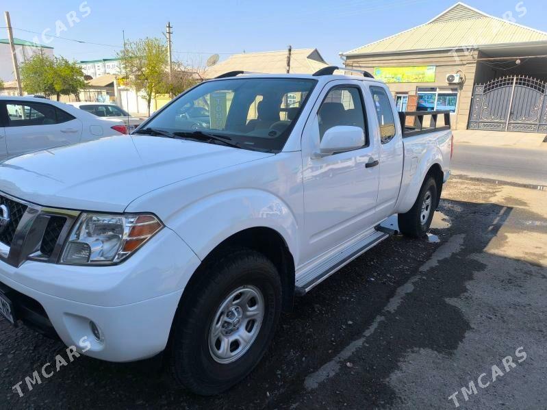 Nissan Navara 2012 - 190 000 TMT - Мары - img 2