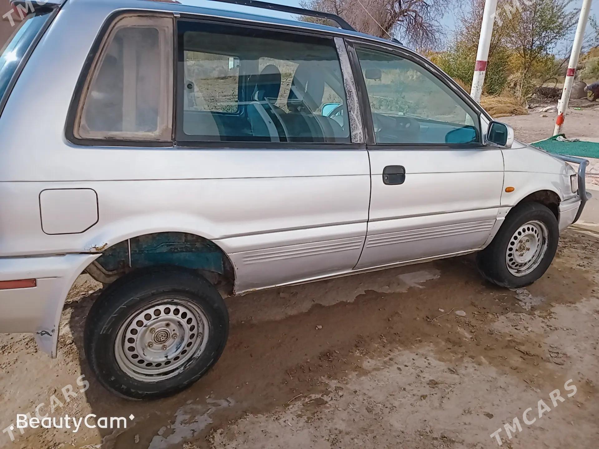 Mitsubishi RVR 1996 - 28 000 TMT - Губадаг - img 6