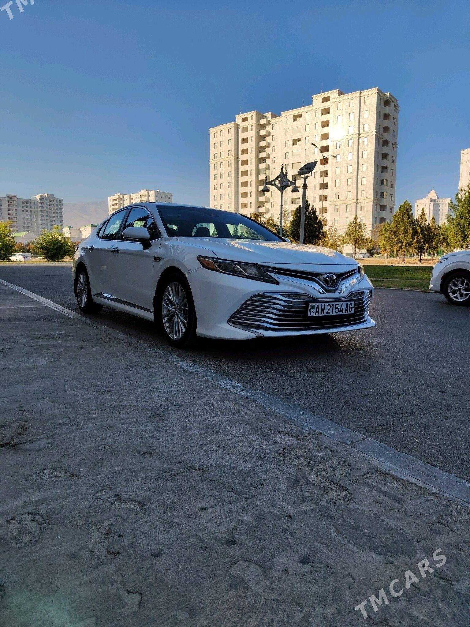 Toyota Camry 2018 - 290 000 TMT - Aşgabat - img 1