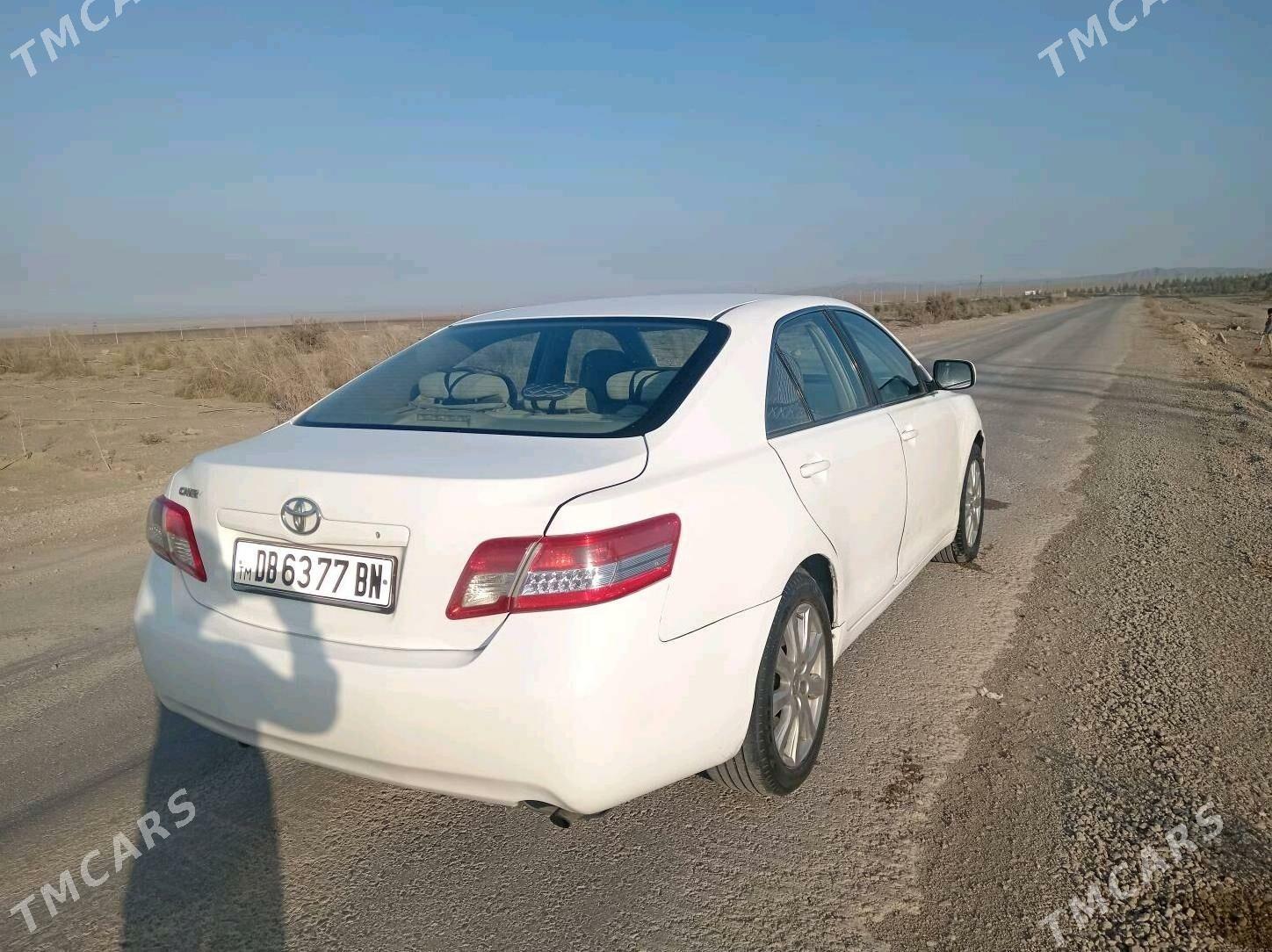 Toyota Camry 2010 - 130 000 TMT - Gumdag - img 6