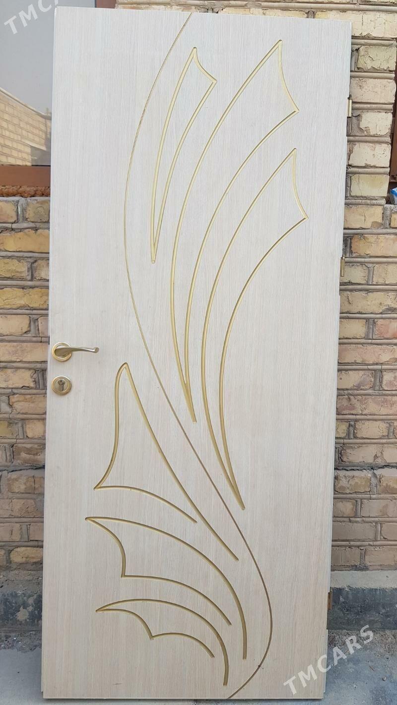 täze agaç gapy - Mary - img 2