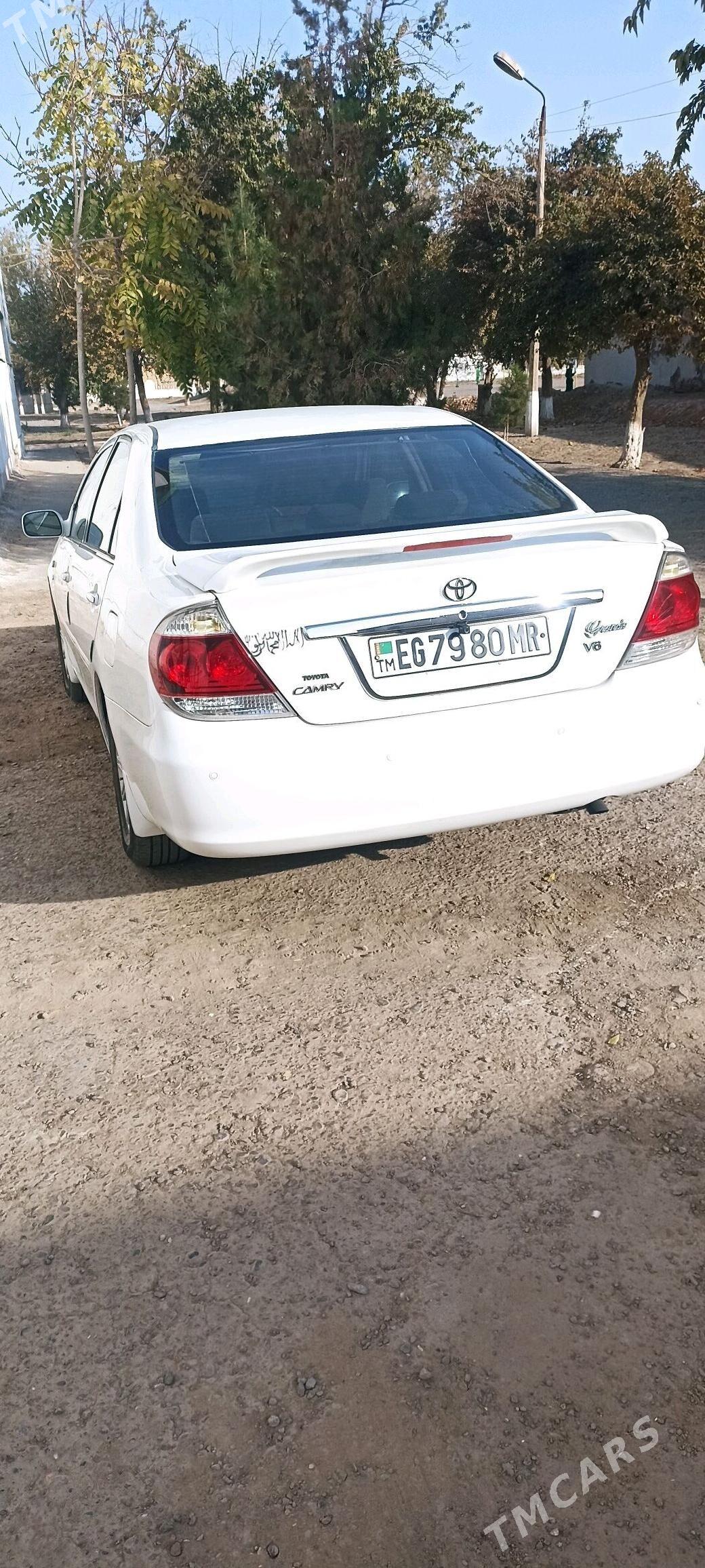 Toyota Camry 2004 - 160 000 TMT - Мары - img 4