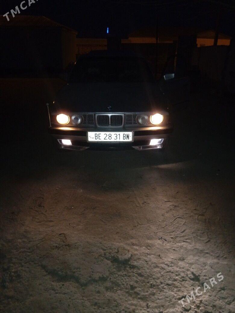 BMW 535 1992 - 40 000 TMT - Esenguly - img 4