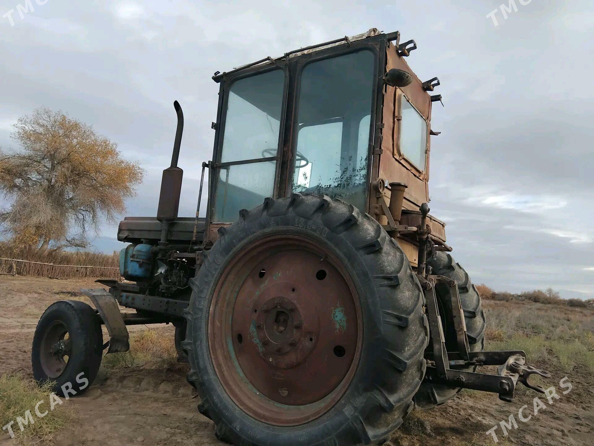 MTZ T-28 1990 - 25 000 TMT - Türkmenbaşy etr. - img 2