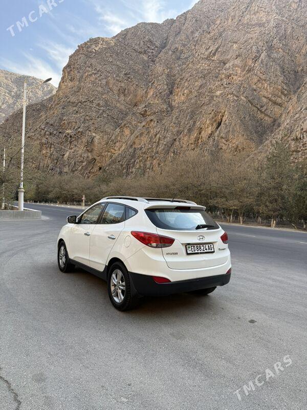 Hyundai Tucson 2011 - 195 000 TMT - Aşgabat - img 6