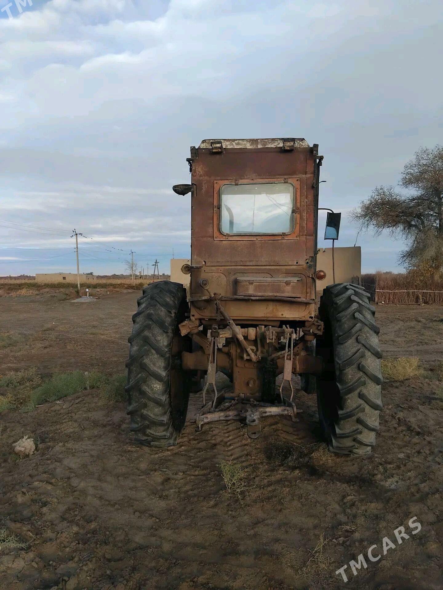 MTZ T-28 1990 - 25 000 TMT - Türkmenbaşy etr. - img 7