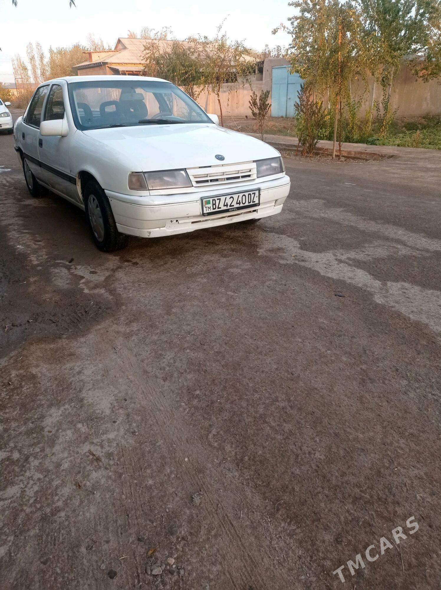 Opel Vectra 1989 - 42 000 TMT - Gurbansoltan Eje - img 1