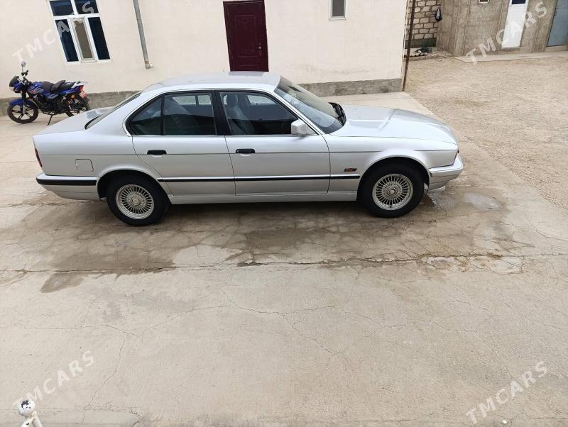 BMW 525 1991 - 50 000 TMT - Gumdag - img 3