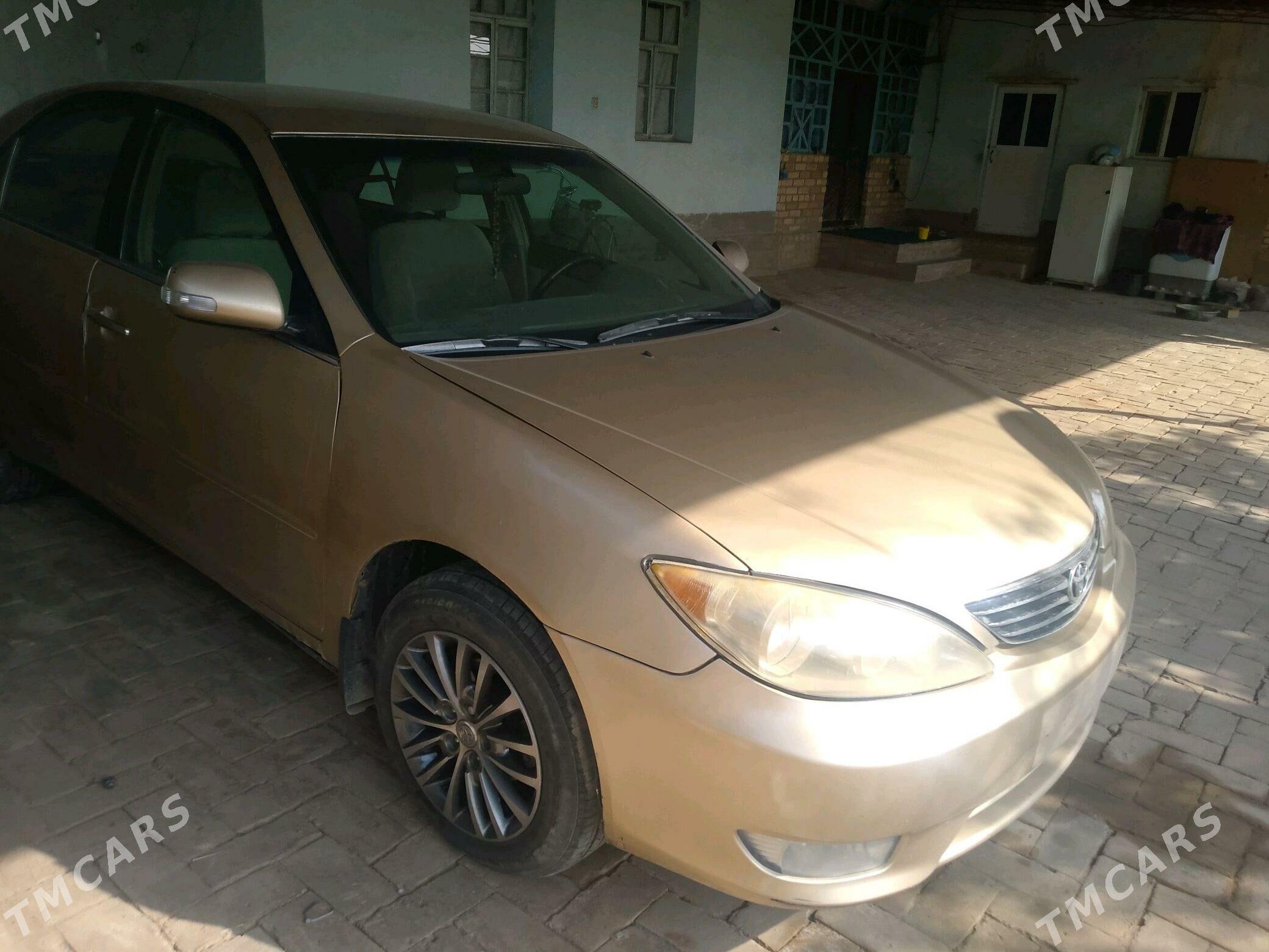 Toyota Camry 2003 - 120 000 TMT - Halaç - img 5