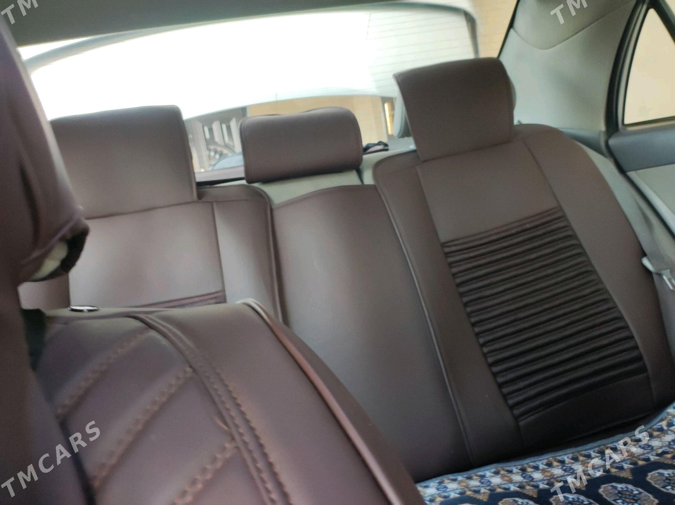 Toyota Corolla 2010 - 135 000 TMT - Байрамали - img 4