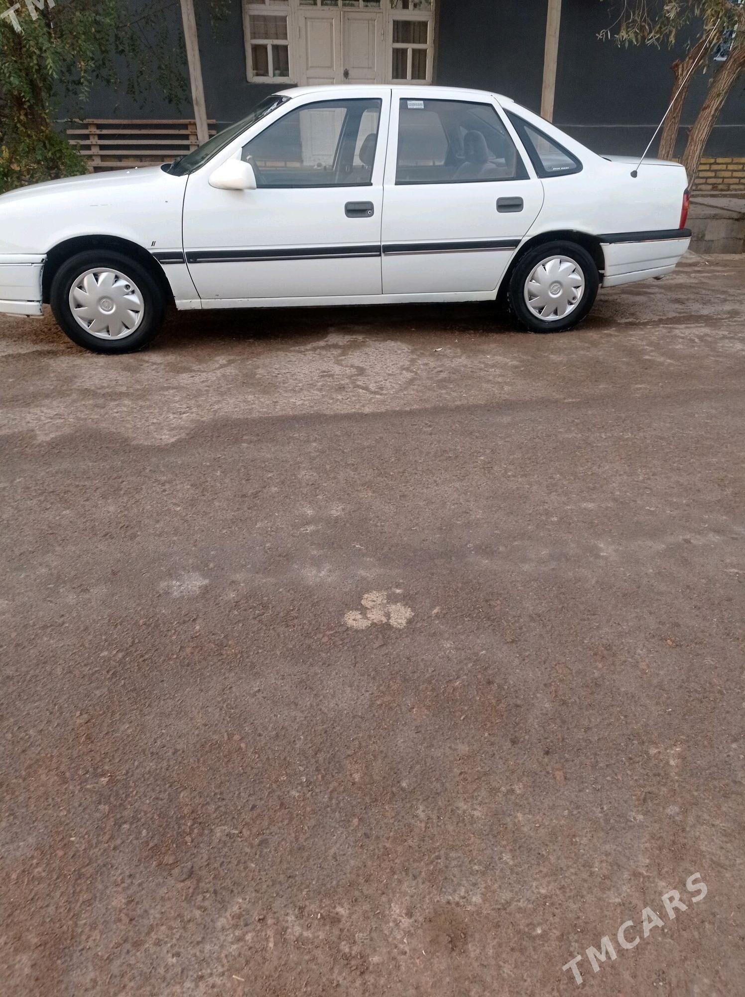 Opel Vectra 1989 - 42 000 TMT - Gurbansoltan Eje - img 4