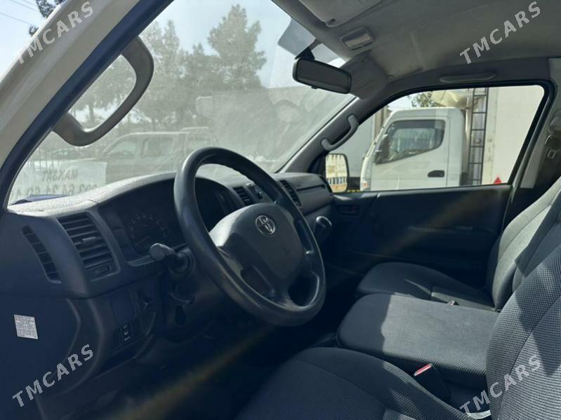 Toyota Hiace 2022 - 423 500 TMT - Mary - img 4