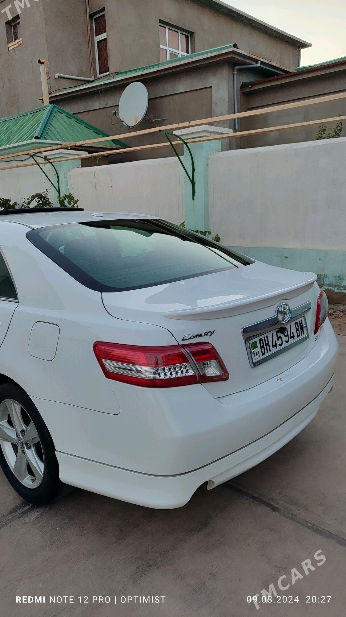 Toyota Camry 2010 - 225 000 TMT - Балканабат - img 6