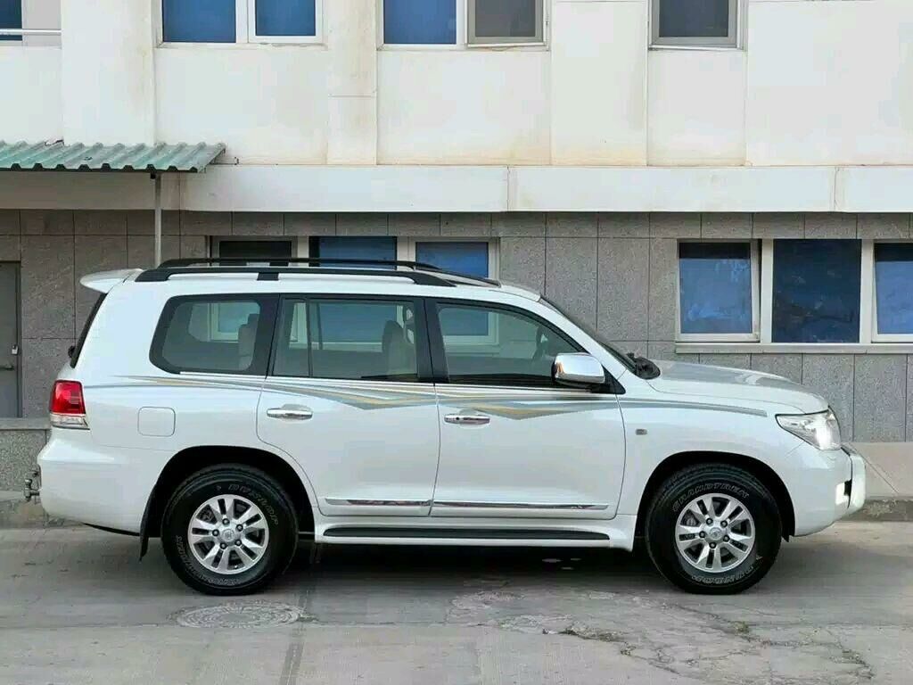 Toyota Land Cruiser 2009 - 920 000 TMT - Туркменабат - img 5