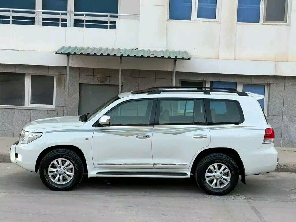 Toyota Land Cruiser 2009 - 920 000 TMT - Туркменабат - img 6