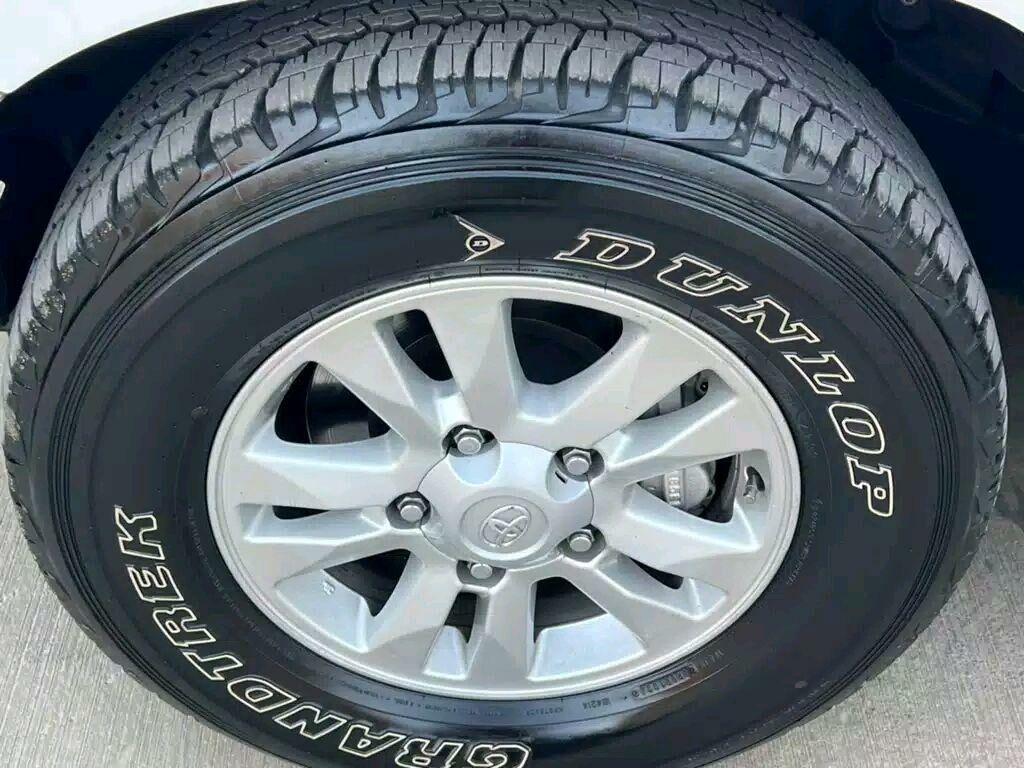 Toyota Land Cruiser 2009 - 920 000 TMT - Туркменабат - img 8