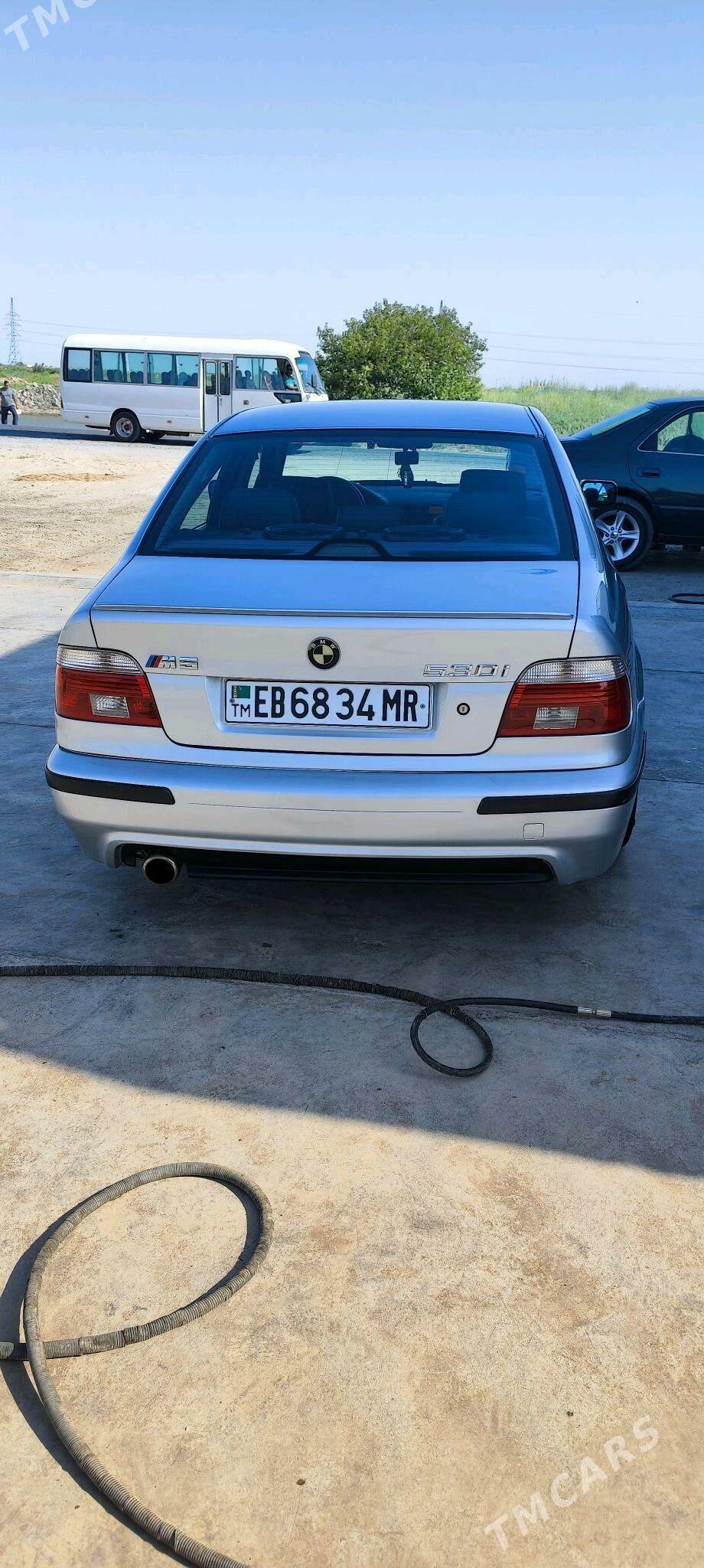 BMW E39 2003 - 124 000 TMT - Мургап - img 4