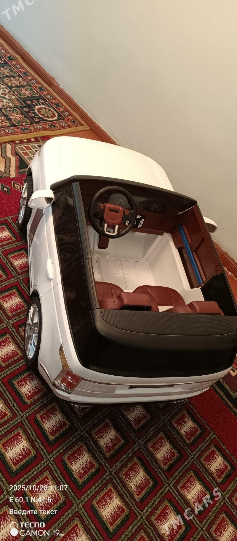 Çaga maşyn - Howdan "W" - img 4