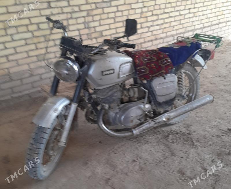 Iž Planeta 2002 - 5 000 TMT - Halaç - img 3