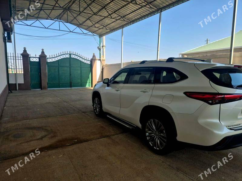 Toyota Highlander 2021 - 635 000 TMT - Анев - img 5