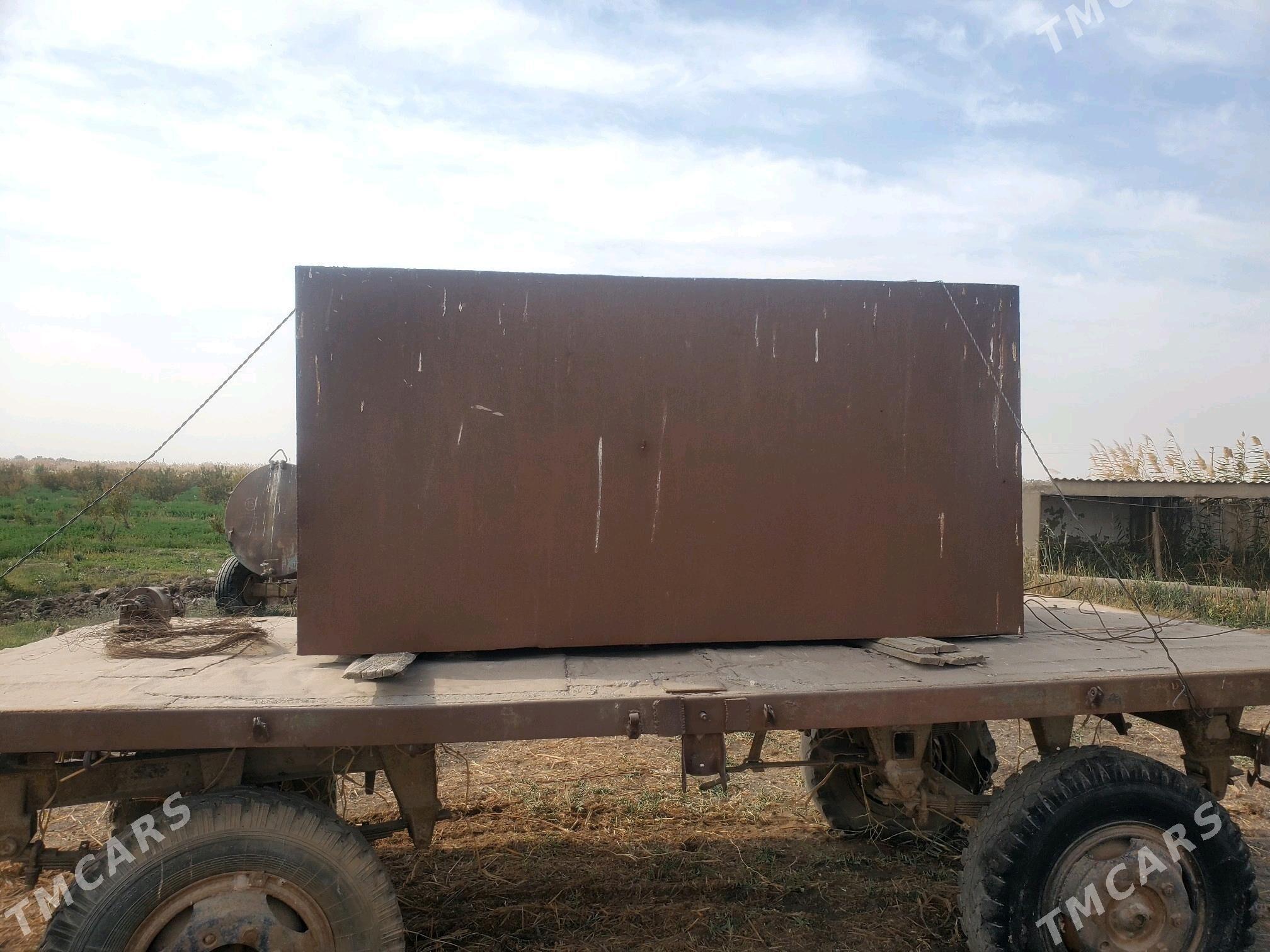 Prisep bilen Bocka 3 tonnalyk - Туркменабат - img 1