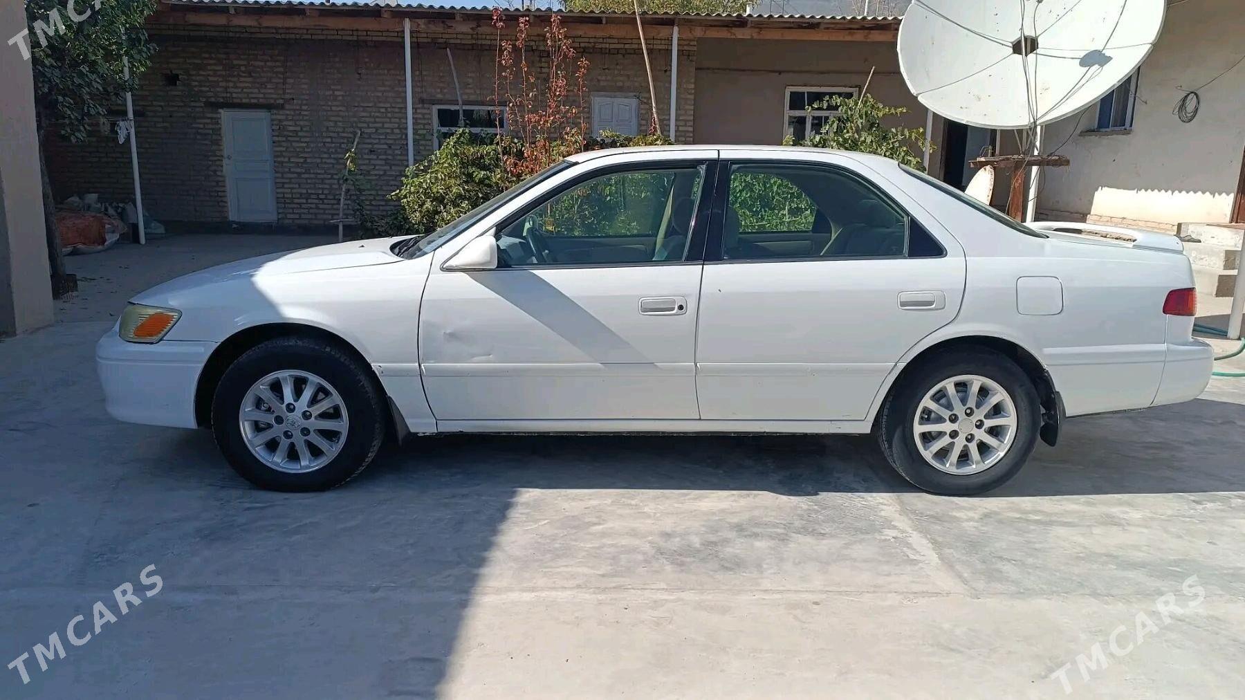 Toyota Camry 2000 - 153 000 TMT - Кёнеургенч - img 3