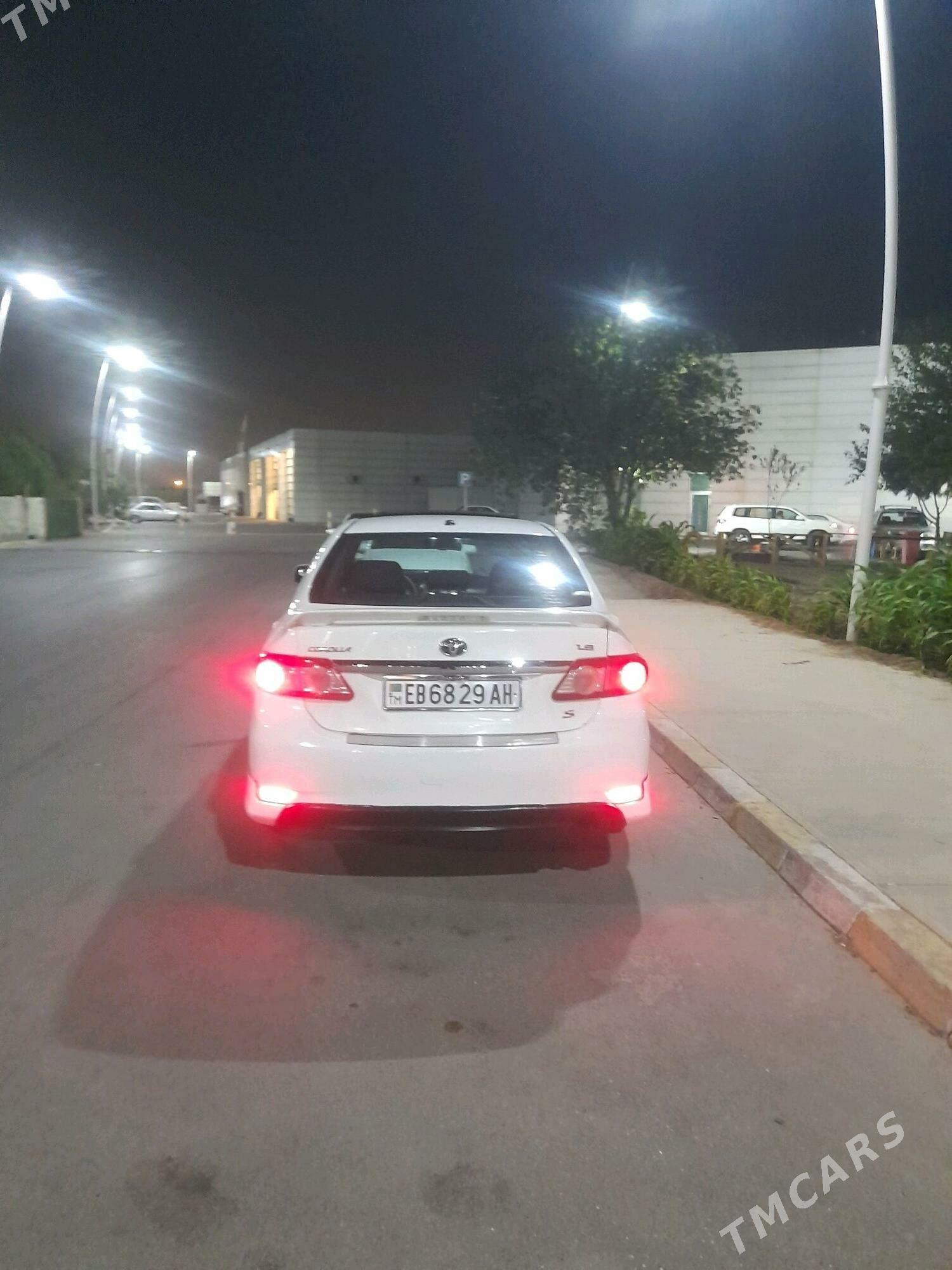 Toyota Corolla 2013 - 150 000 TMT - Ашхабад - img 2