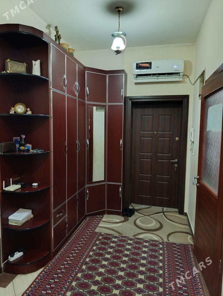 Таслама эесинден3 комнат3 этаж - Köşi - img 9