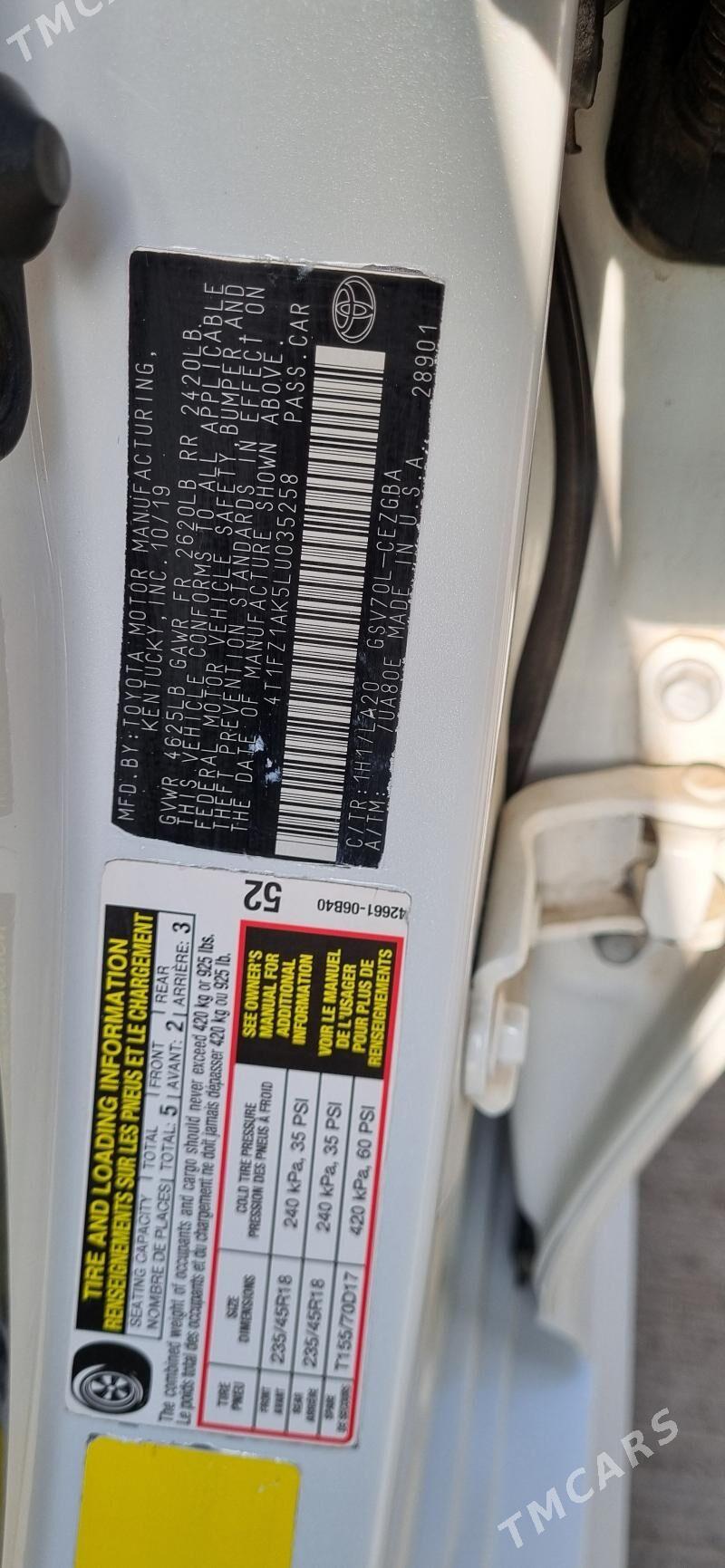 Toyota Camry 2019 - 400 000 TMT - Aşgabat - img 9