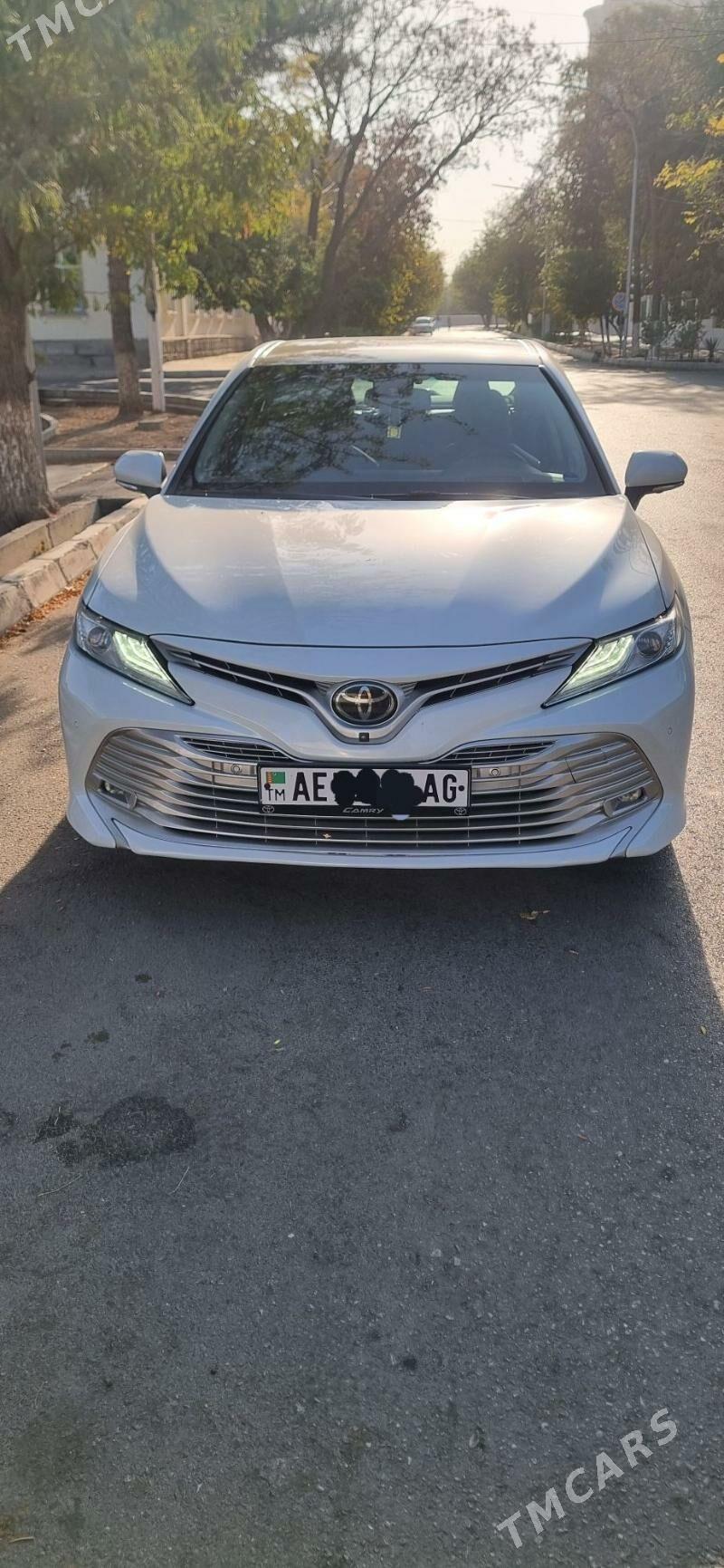 Toyota Camry 2019 - 400 000 TMT - Aşgabat - img 8