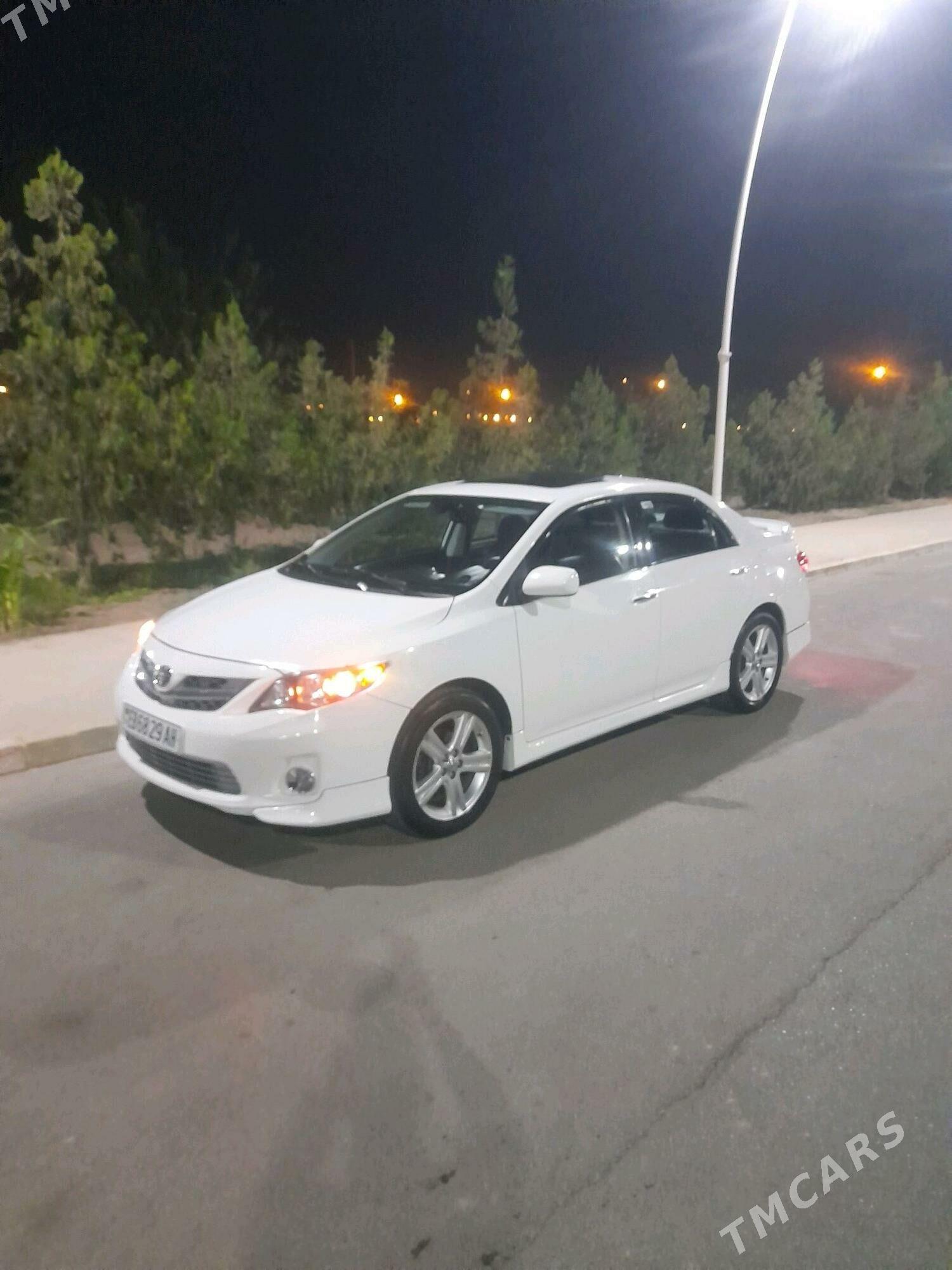 Toyota Corolla 2013 - 150 000 TMT - Ашхабад - img 6