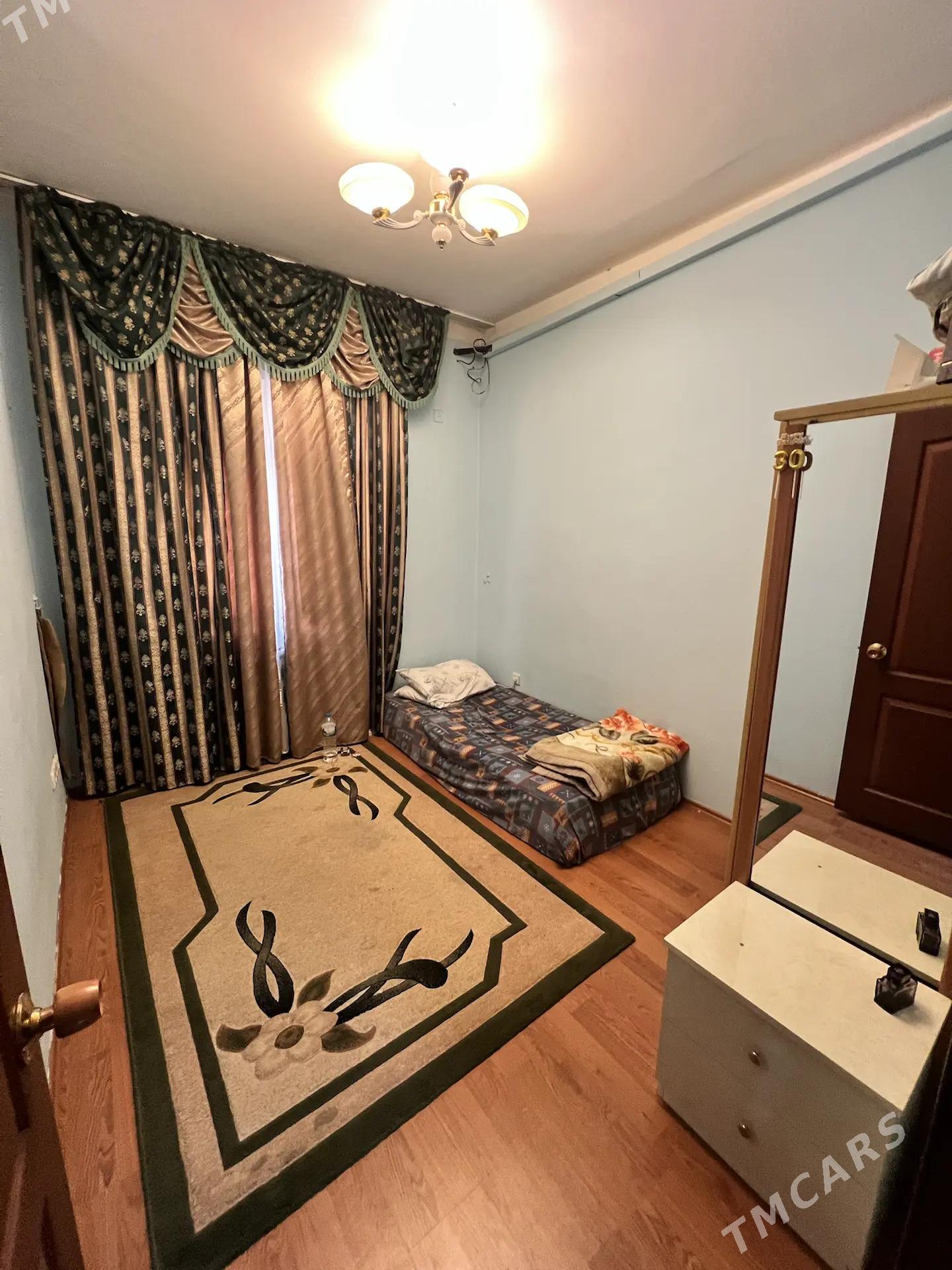 AZADI KÖÇ., 4-KOMNAT. KWARTIRA - Aşgabat - img 5