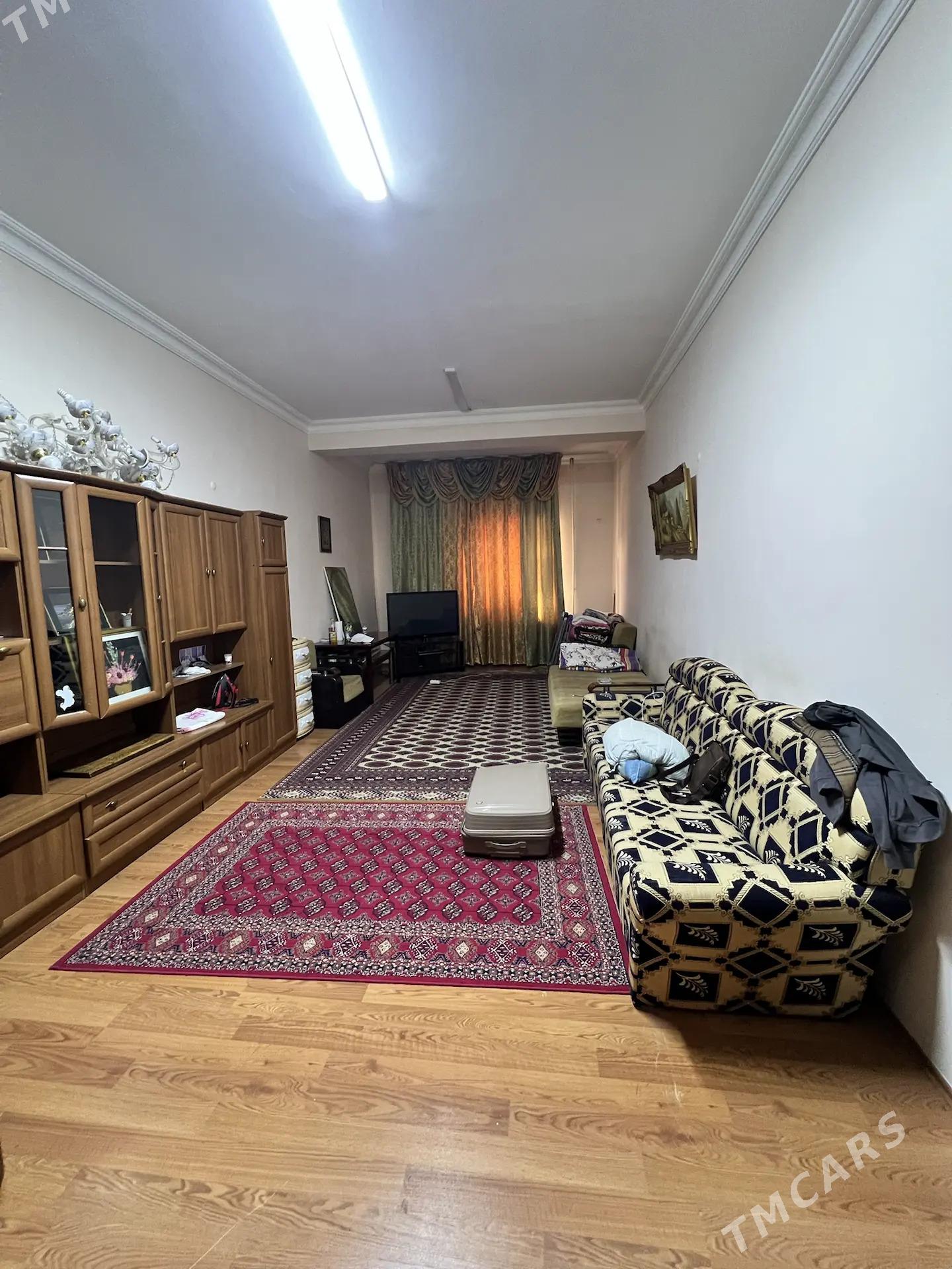 AZADI KÖÇ., 4-KOMNAT. KWARTIRA - Aşgabat - img 4