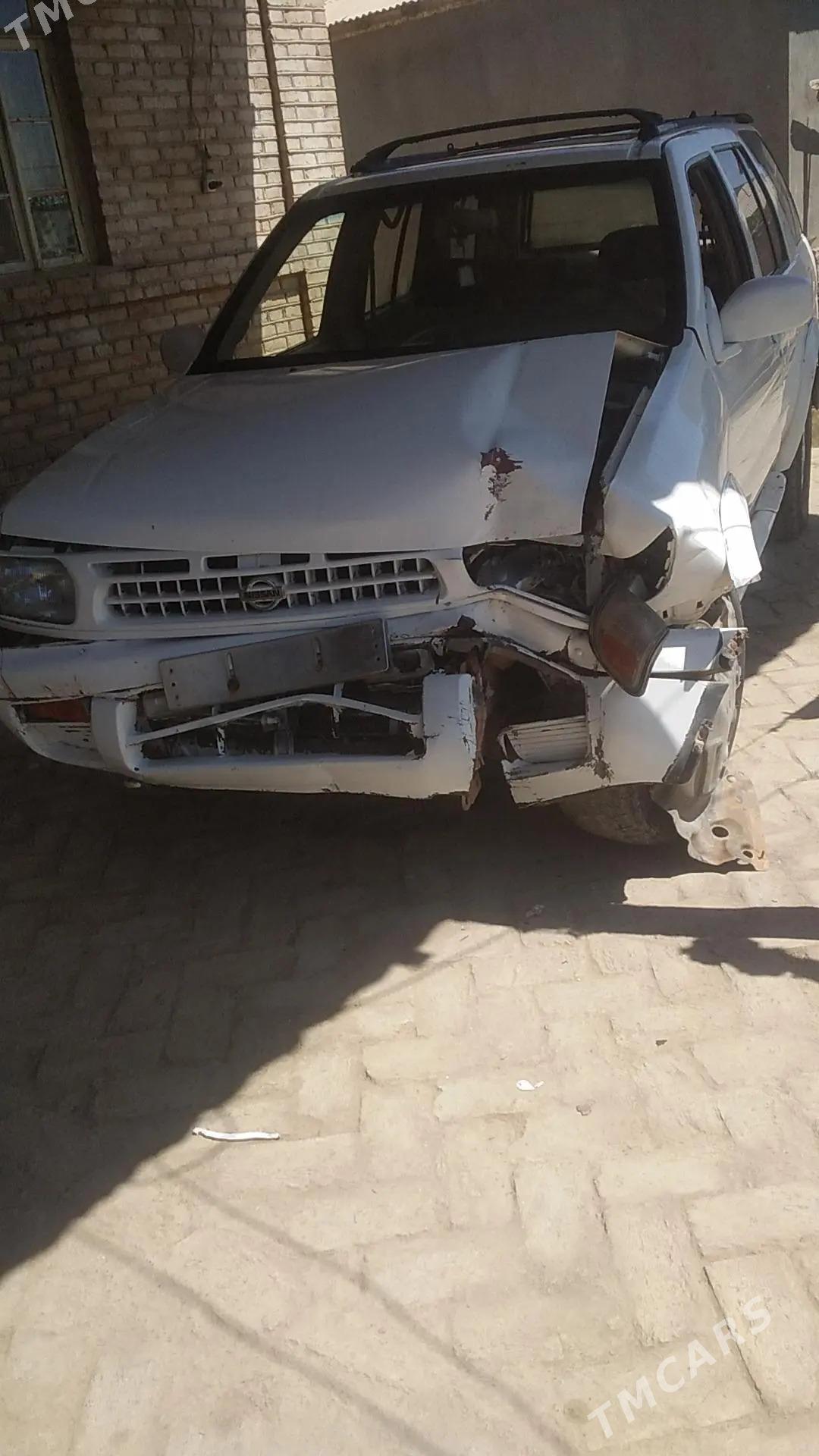 Nissan Pathfinder 1996 - 43 000 TMT - Baýramaly - img 2