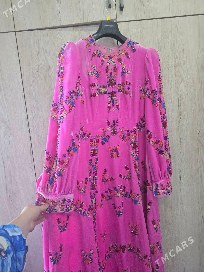 pombah 1 sort - Howdan "W" - img 1