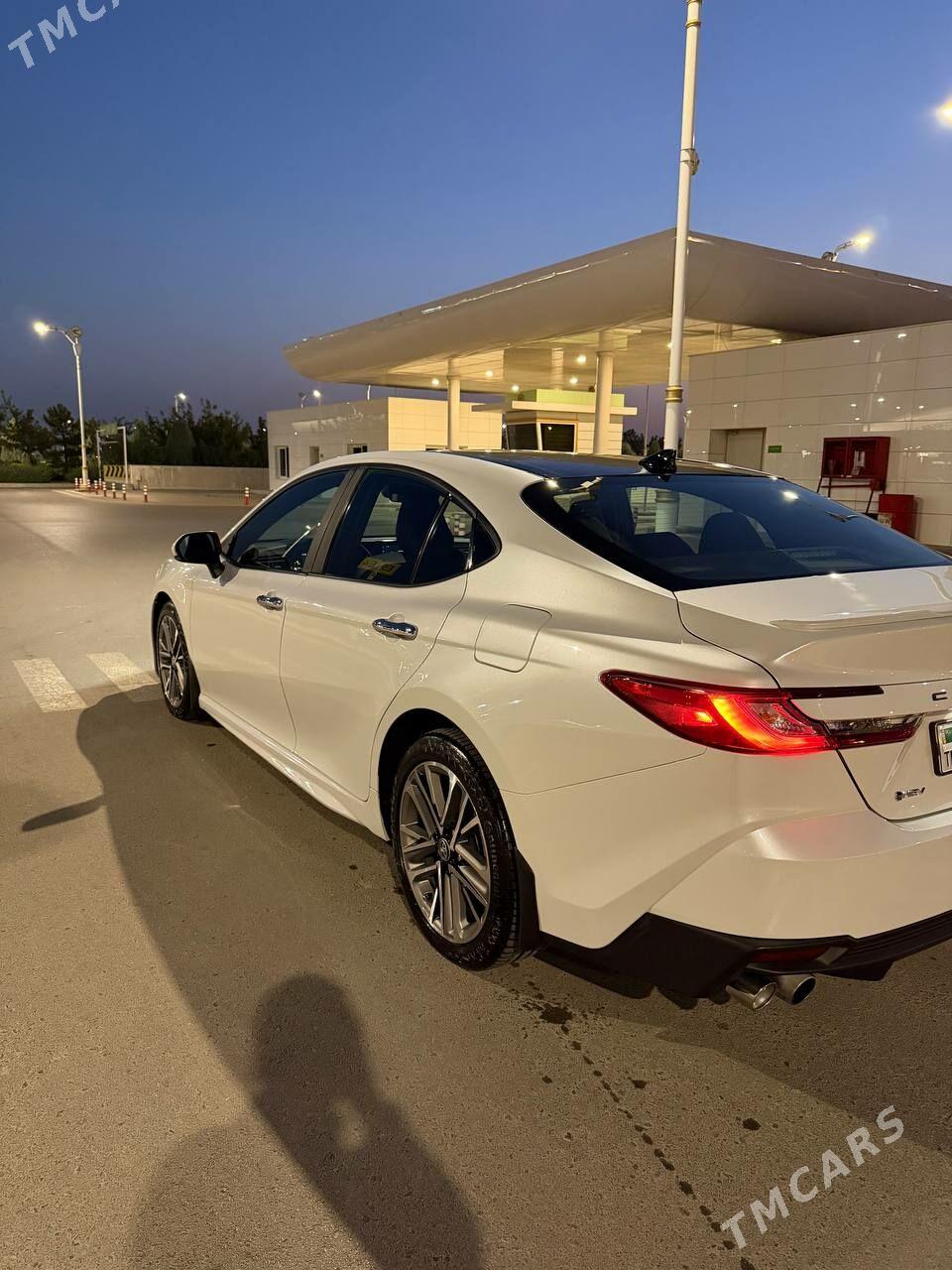 Toyota Camry Hybrid 2024 - 470 000 TMT - Ашхабад - img 2