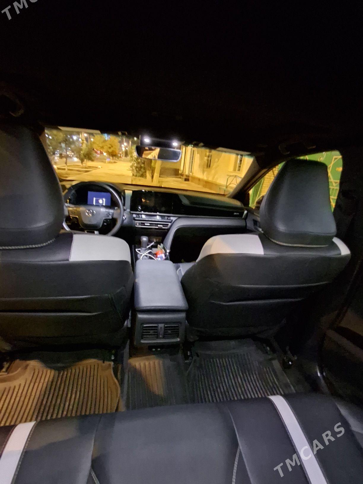 Toyota Camry Hybrid 2024 - 470 000 TMT - Ашхабад - img 4