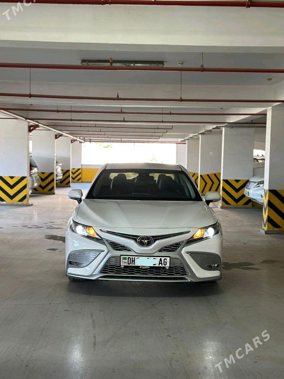 Toyota Camry 2021 - 325 000 TMT - Aşgabat - img 1
