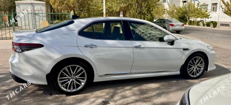 Toyota Camry 2022 - 700 000 TMT - Ашхабад - img 1