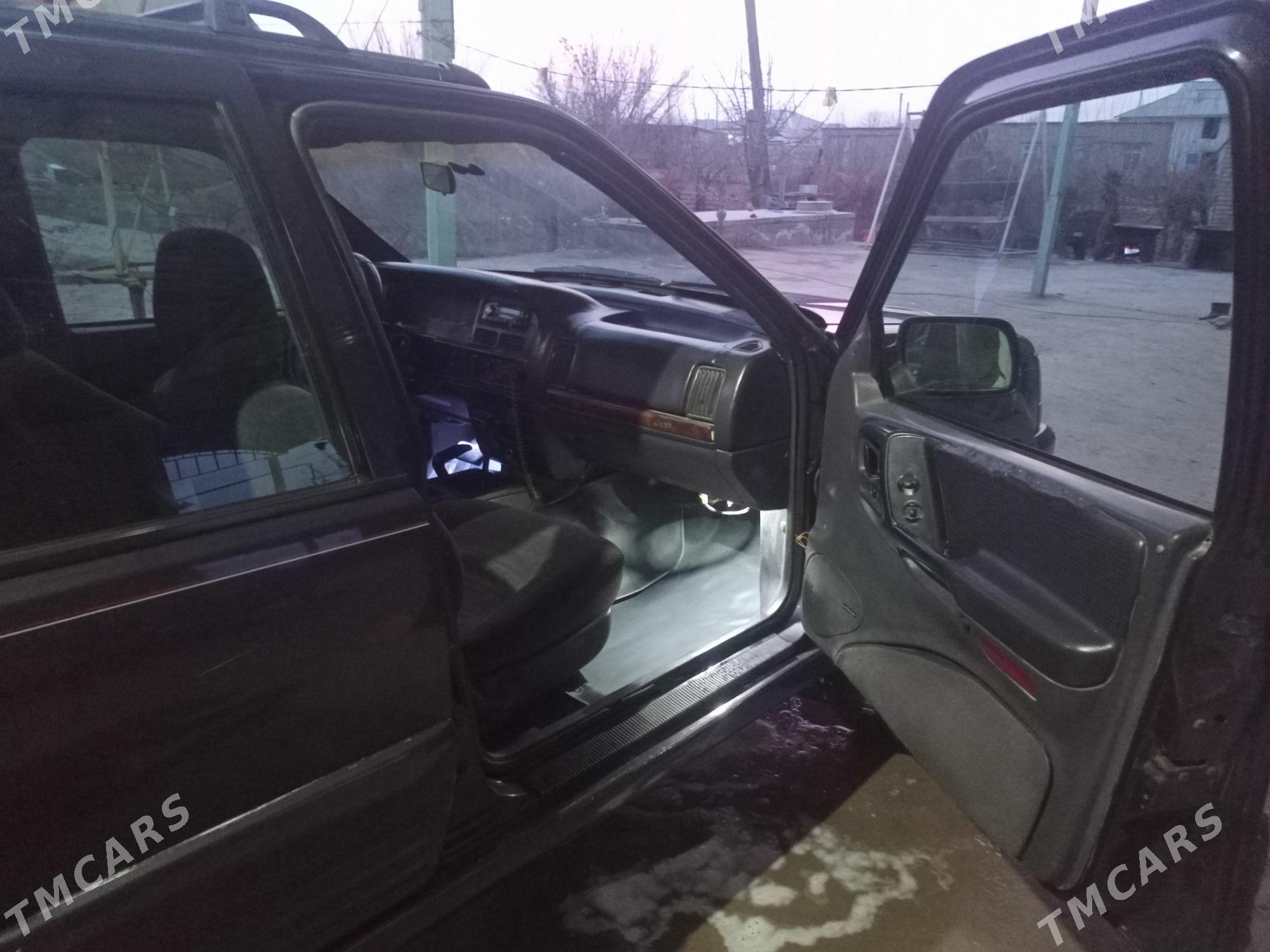 Jeep Grand Cherokee 1996 - 65 000 TMT - Tejen - img 1