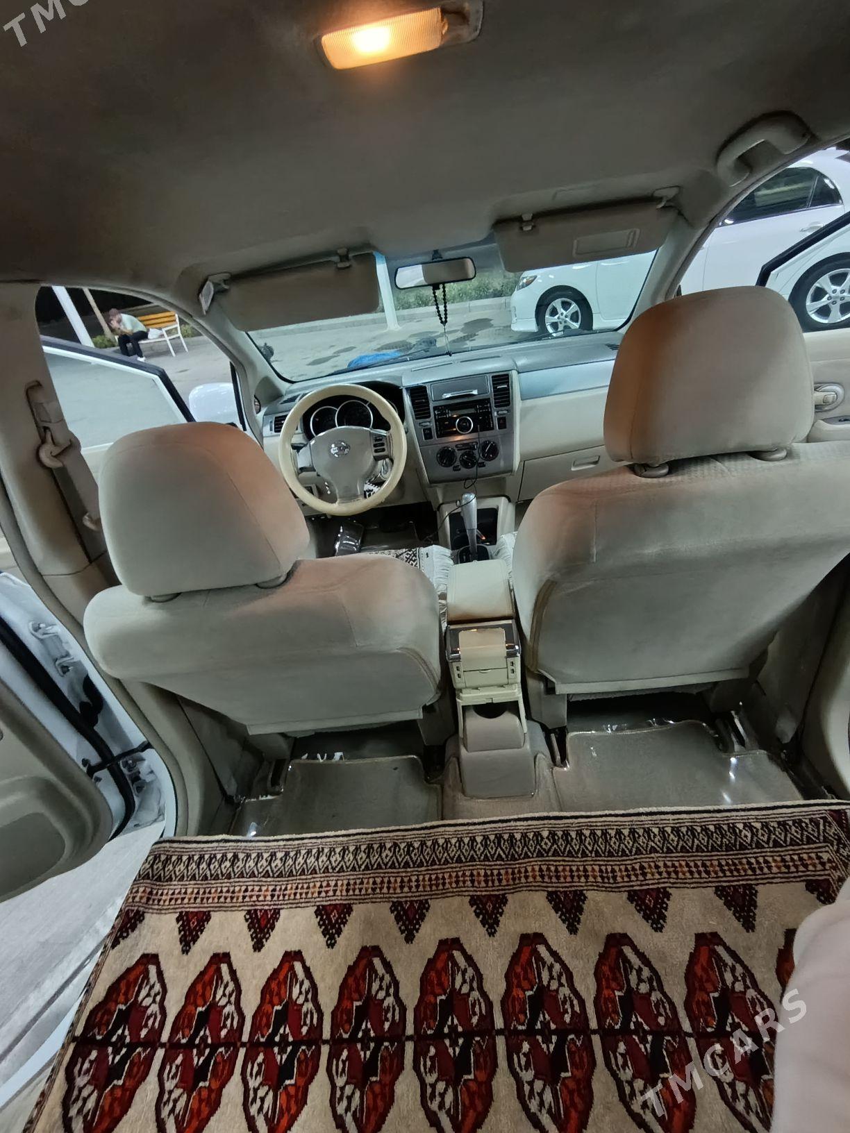 Nissan Versa 2010 - 138 000 TMT - Ашхабад - img 4